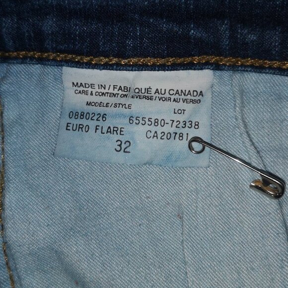 Tommy Hilfiger Men's Size 32 Made in Canada Euro Flare Blue Jeans - Picture 3 of 11